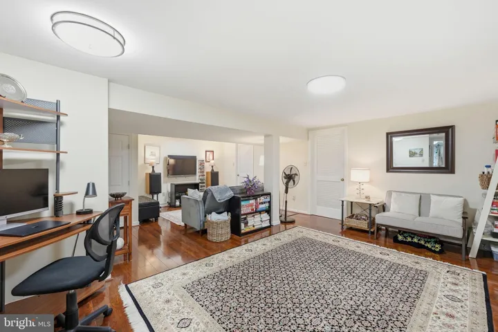 899 N Nottingham St, Arlington, Virginia 22205