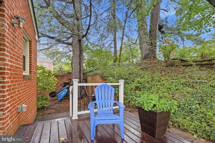 899 N Nottingham St, Arlington, Virginia 22205