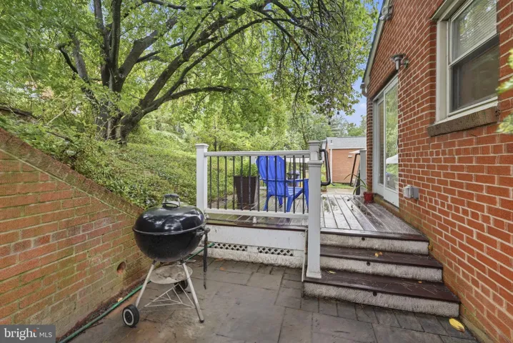 899 N Nottingham St, Arlington, Virginia 22205