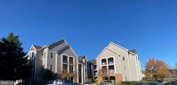20445 CHESAPEAKE SQUARE, Sterling, VA 20165