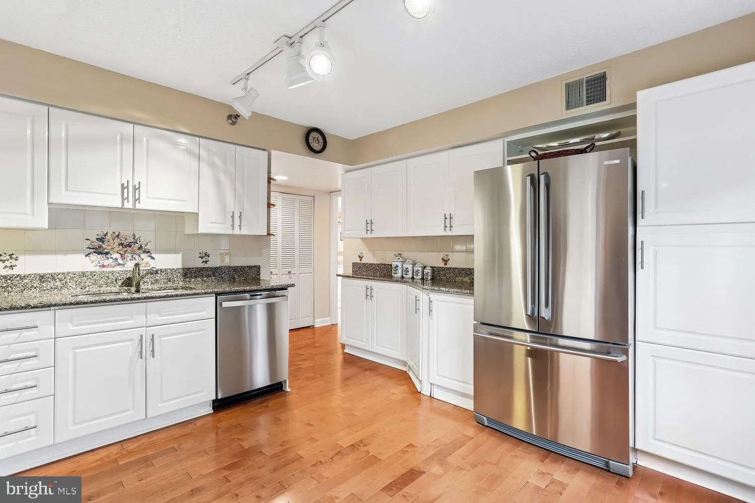 14809 PENNFIELD CIRCLE, Silver Spring, MD 20906