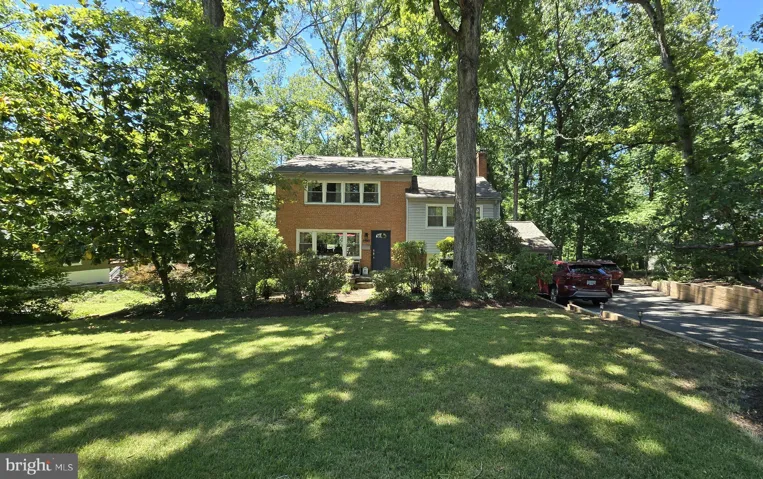 3420 Greentree Dr, Falls Church, Virginia 22041