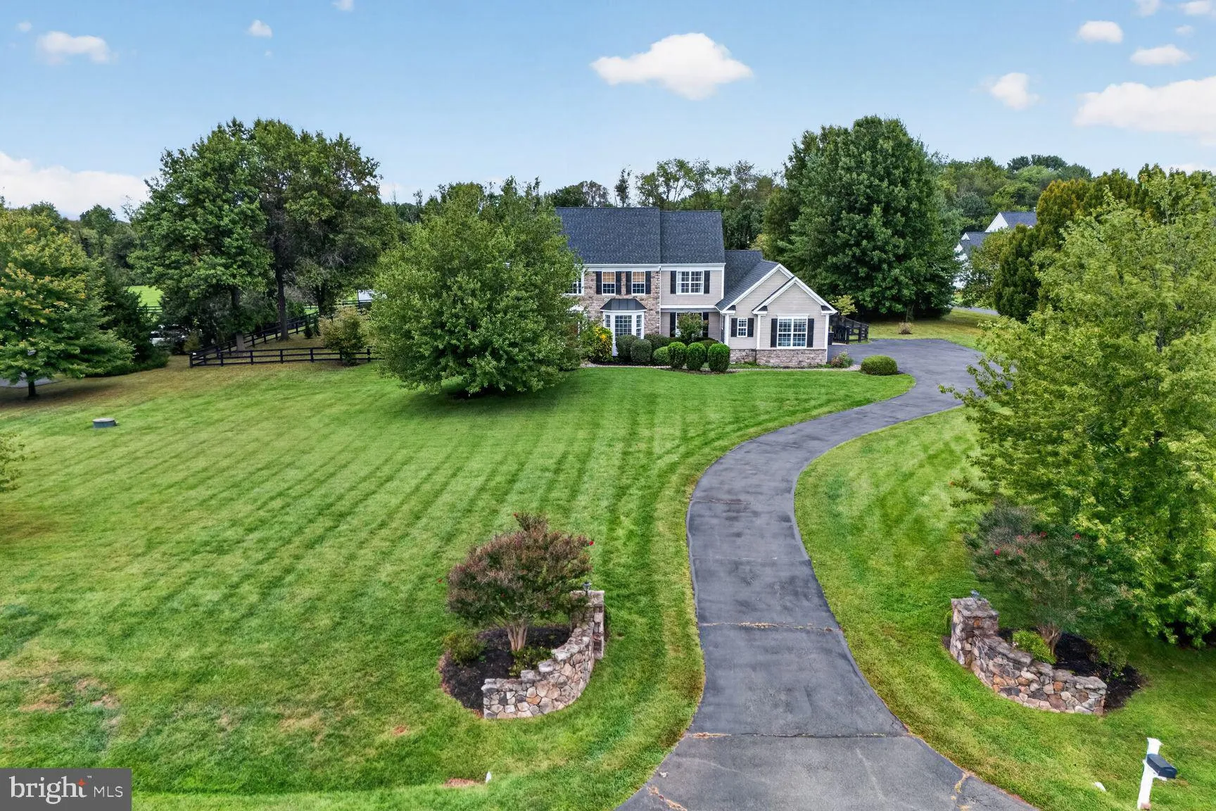 38392 STONE EDEN DRIVE, Hamilton, VA 20158