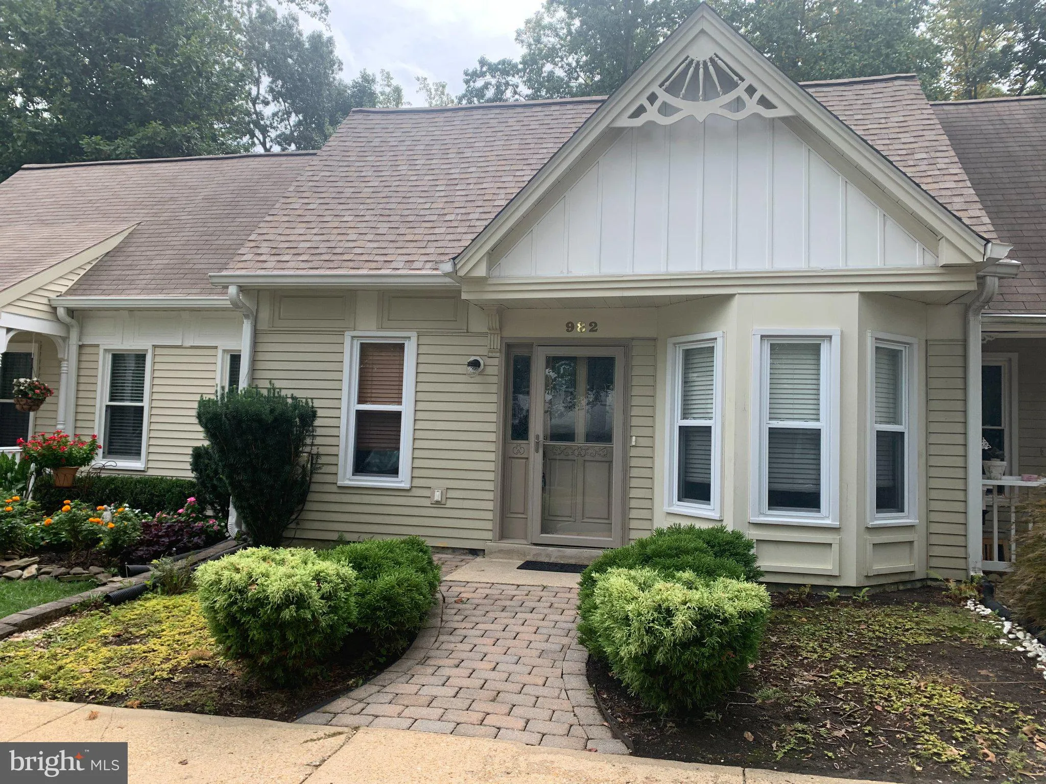 982 RIVERSEDGE CIRCLE, Annapolis, MD 21401