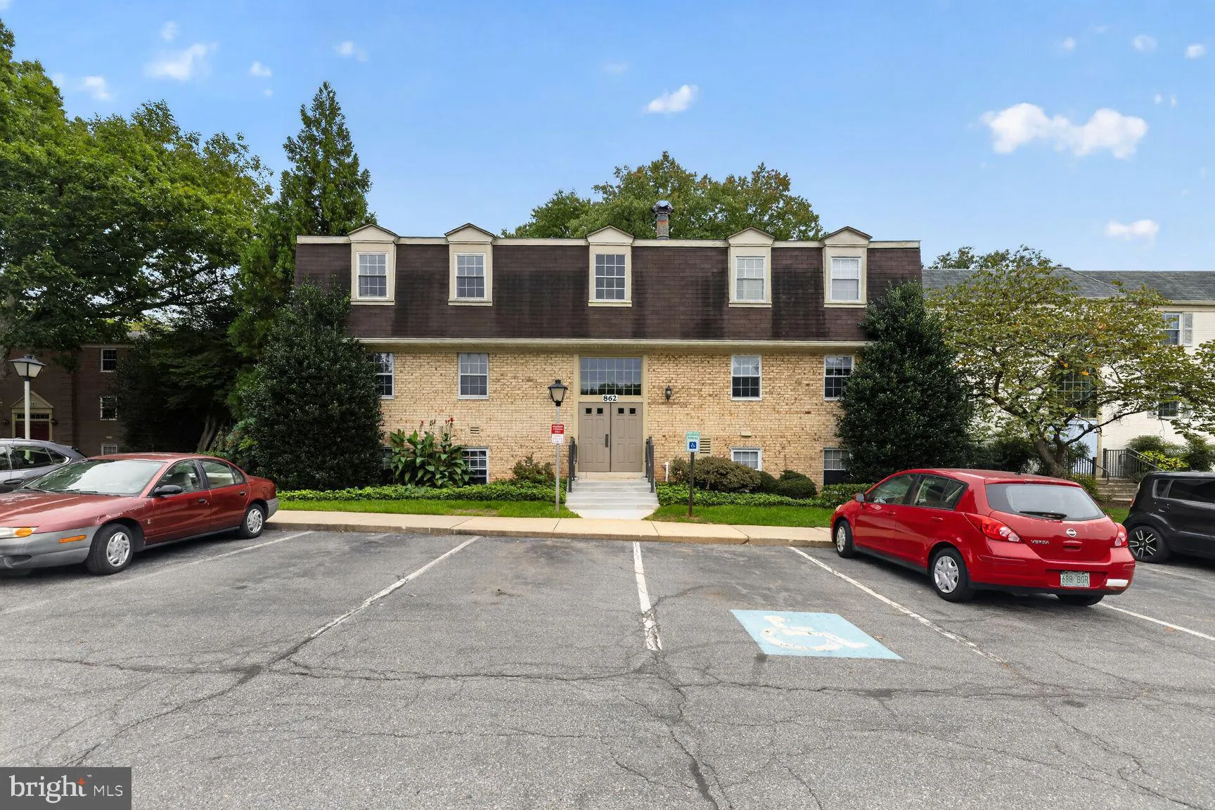 862 COLLEGE PARKWAY, Rockville, MD 20850