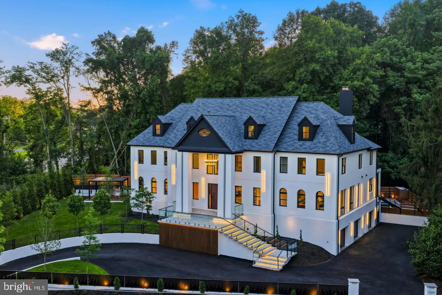 1124 SAVILE LANE, Mclean, VA 22101