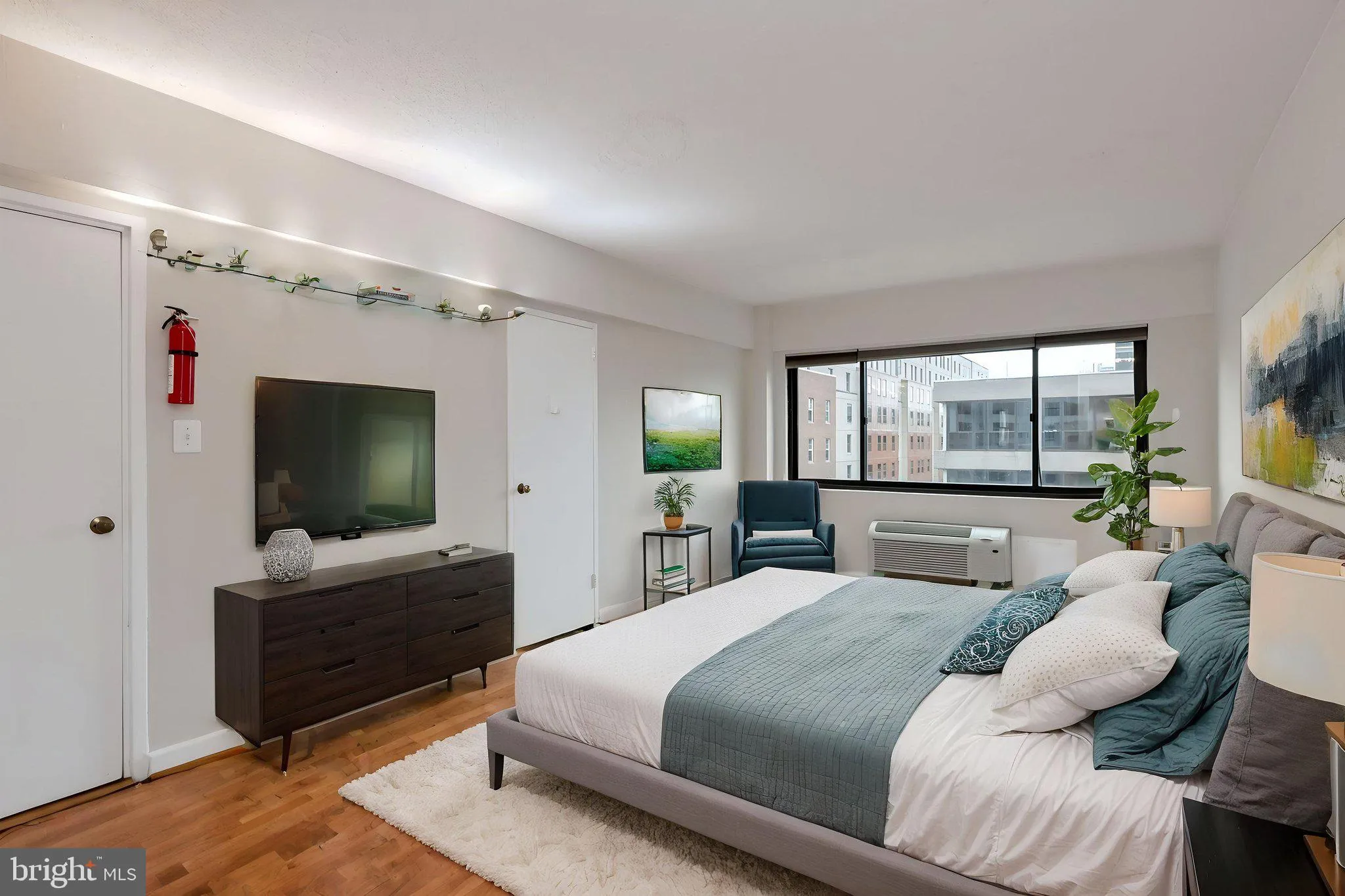 2141 I STREET, Washington, DC 20037