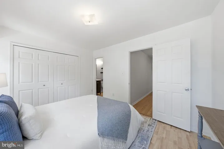 6472 Brick Hearth Ct, Alexandria, Virginia 22306