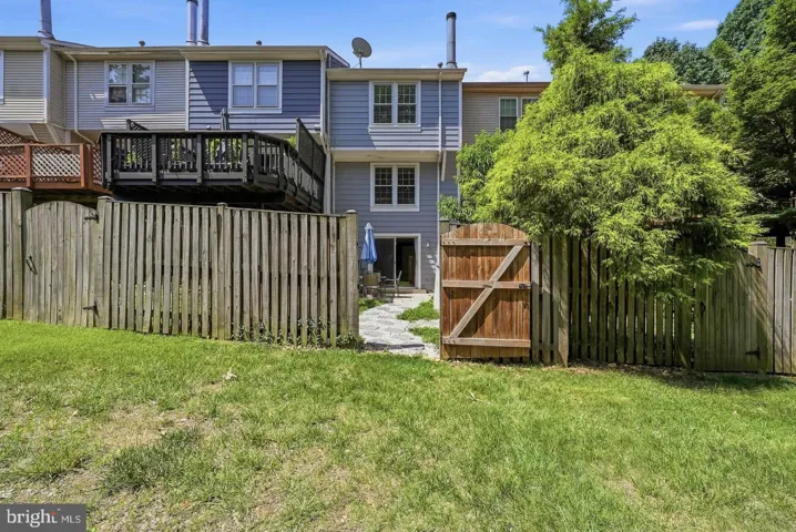 6472 Brick Hearth Ct, Alexandria, Virginia 22306