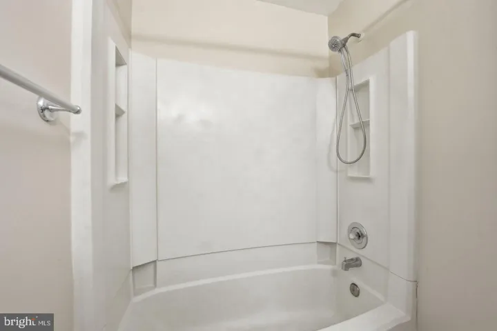 6472 Brick Hearth Ct, Alexandria, Virginia 22306