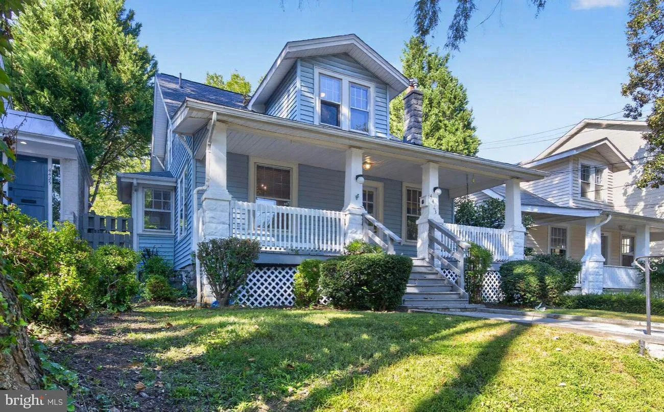 4423 P STREET, Washington, DC 20007