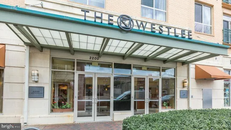 2200 WESTMORELAND STREET, Arlington, VA 22213