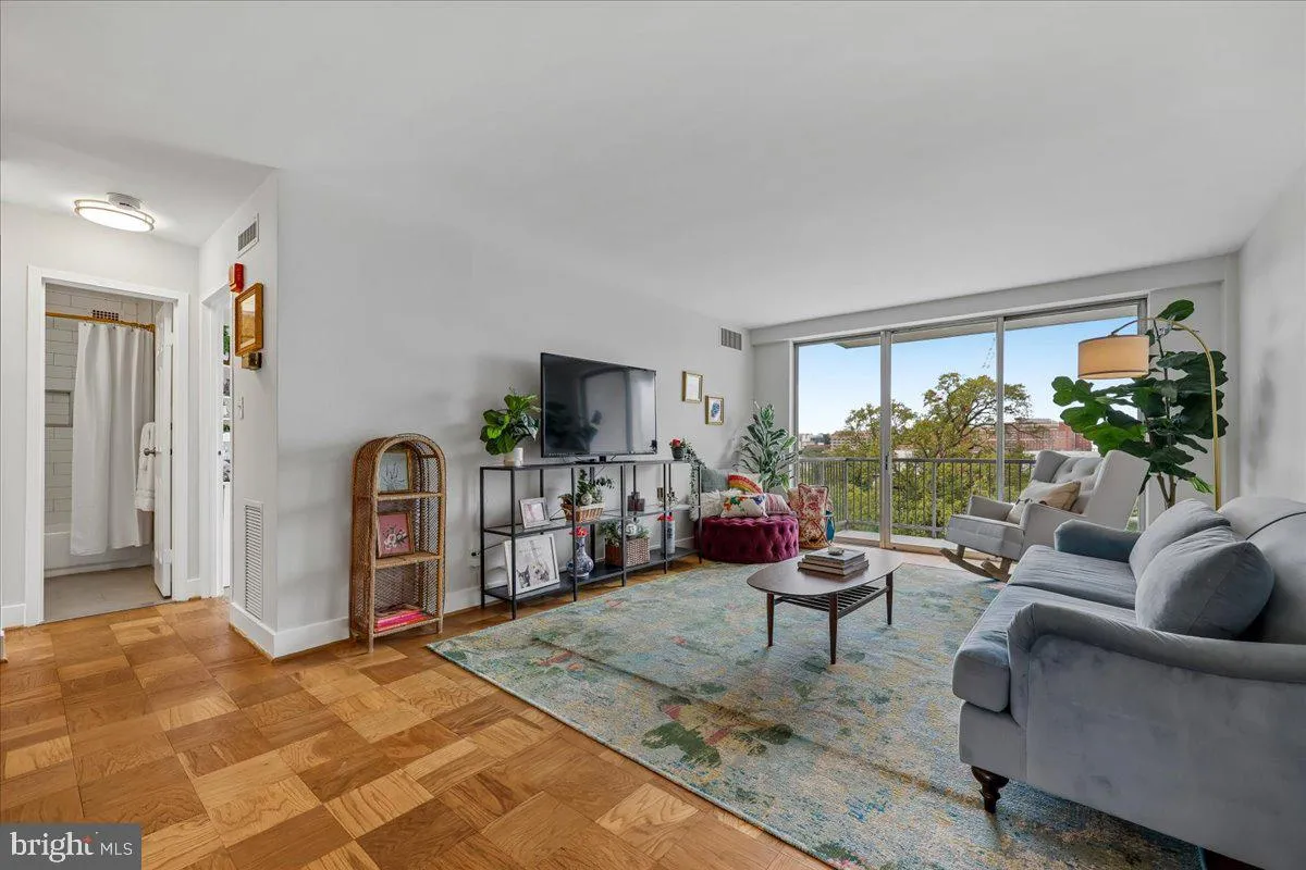 4977 BATTERY LANE, Bethesda, MD 20814