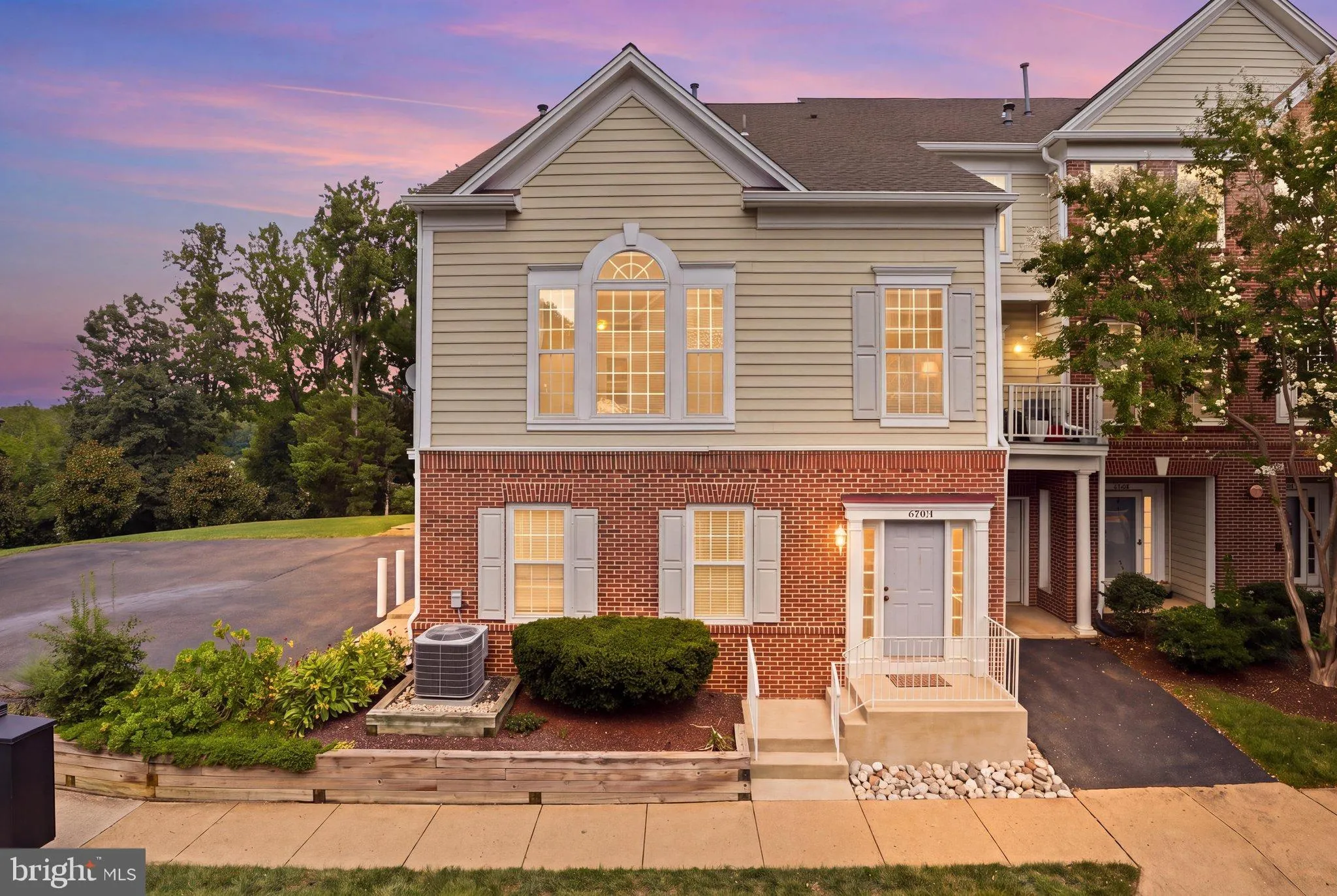 6350 HAWK VIEW COURT, Alexandria, VA 22312