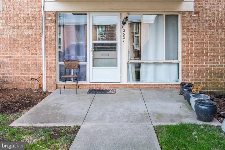 2627 Redcoat Dr, Alexandria, Virginia 22303