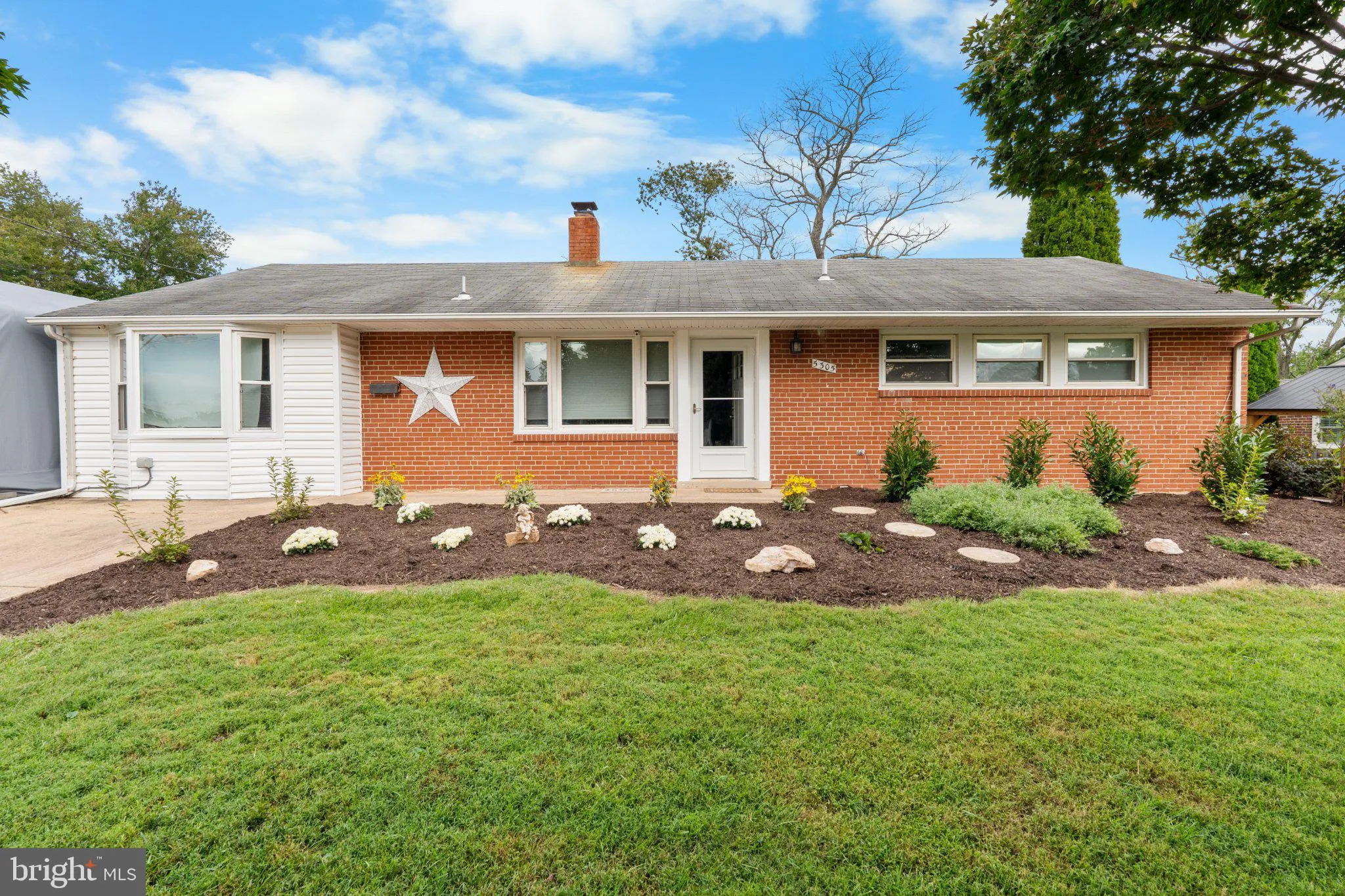 5305 OLDCASTLE LANE, Springfield, VA 22151