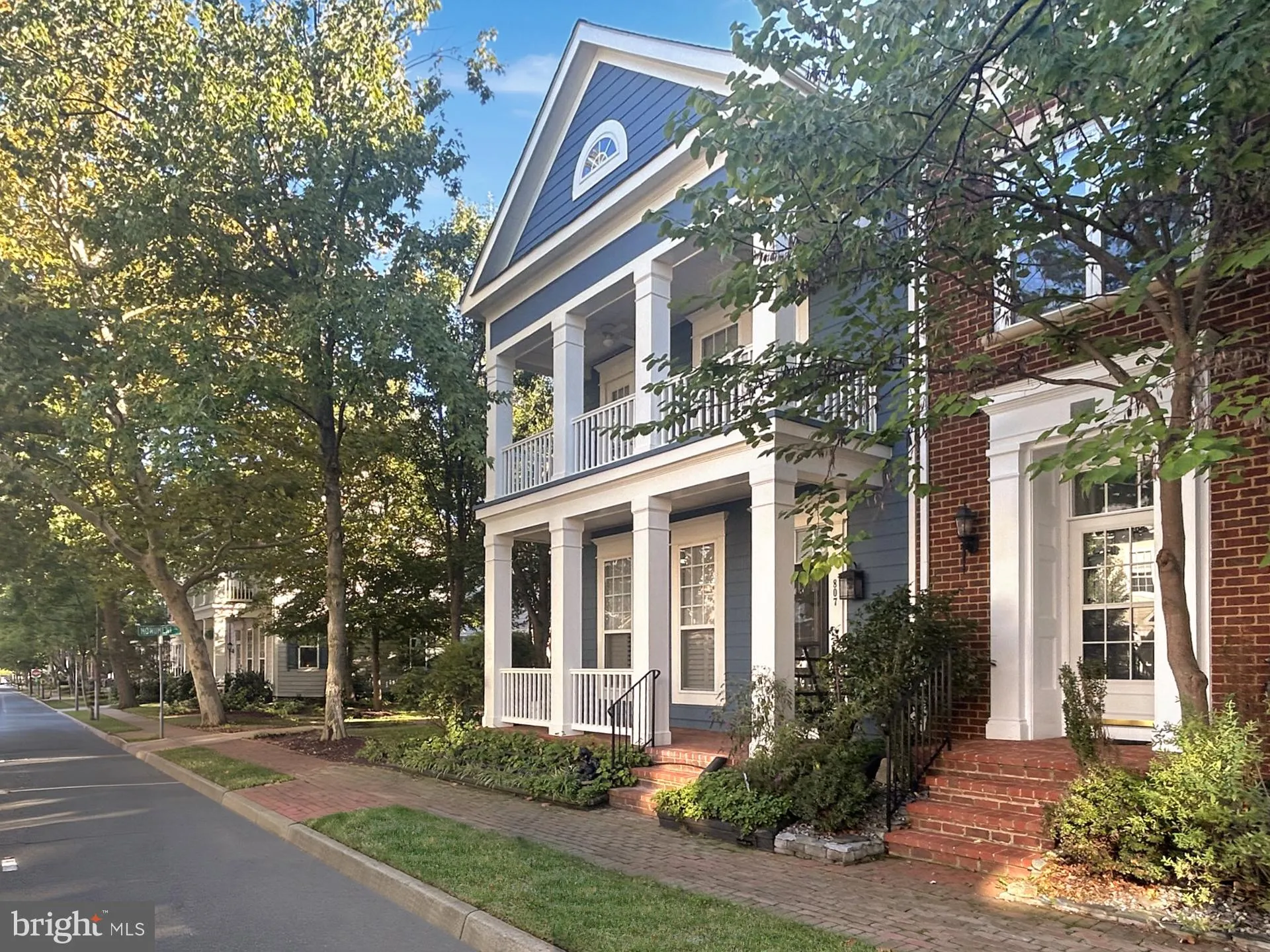 807 MONUMENT AVENUE, Woodbridge, VA 22191