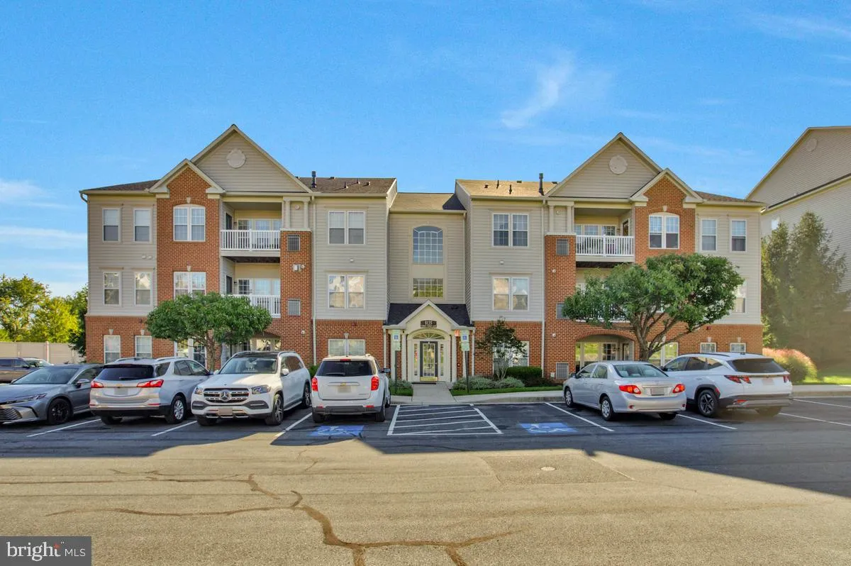 8135 CYPRUS CEDAR LANE, Ellicott City, MD 21043