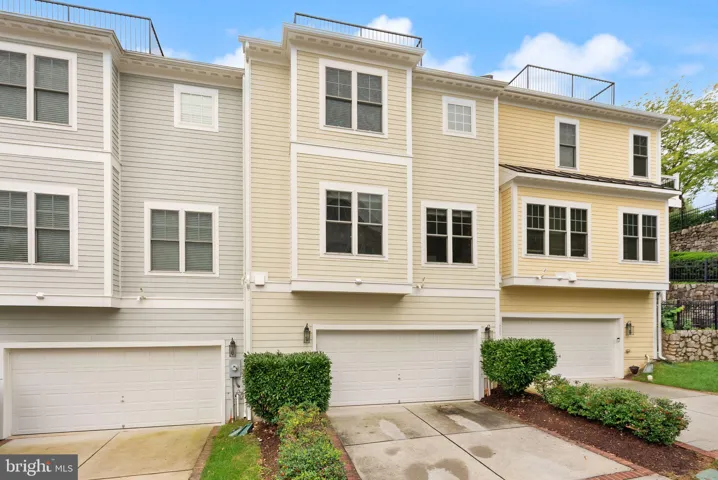 116 Mt High St, Occoquan, Virginia 22125