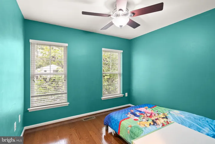 116 Mt High St, Occoquan, Virginia 22125