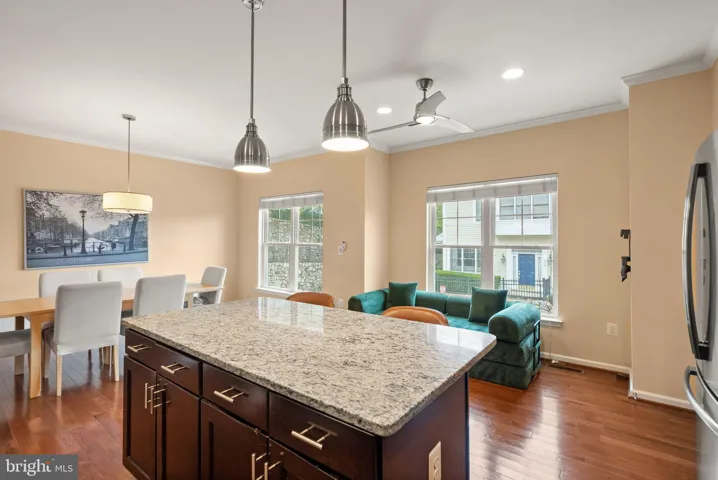 116 Mt High St, Occoquan, Virginia 22125