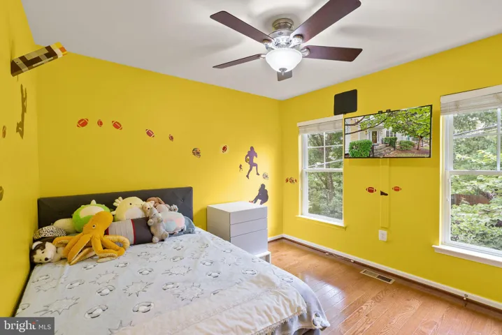 116 Mt High St, Occoquan, Virginia 22125