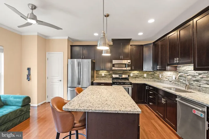 116 Mt High St, Occoquan, Virginia 22125