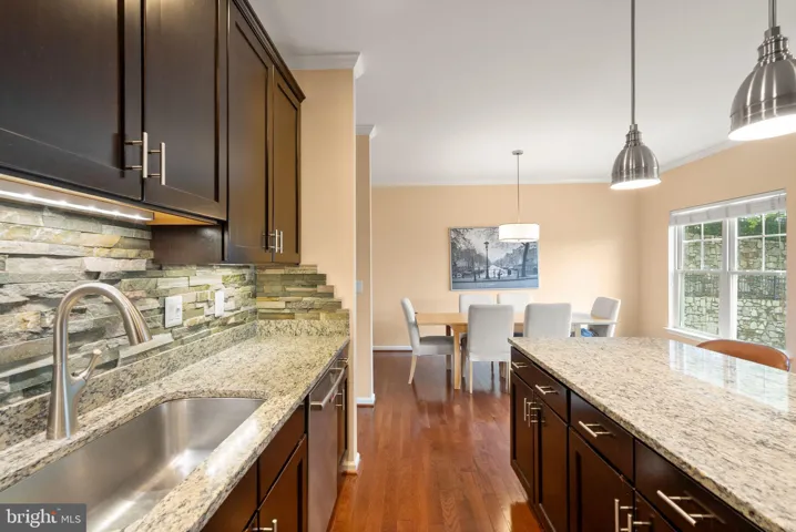 116 Mt High St, Occoquan, Virginia 22125