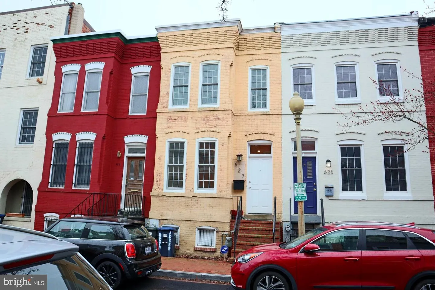 627 ACKER, Washington, DC 20002