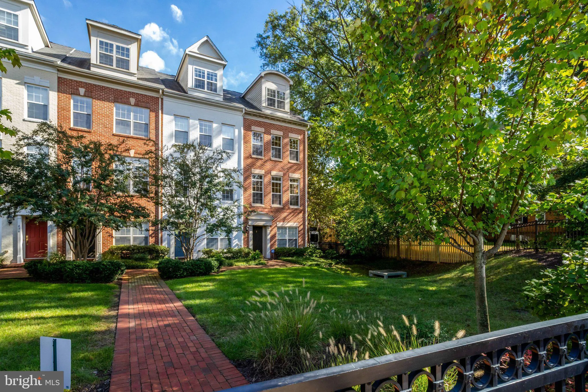 432A THOMAS STREET, Arlington, VA 22203