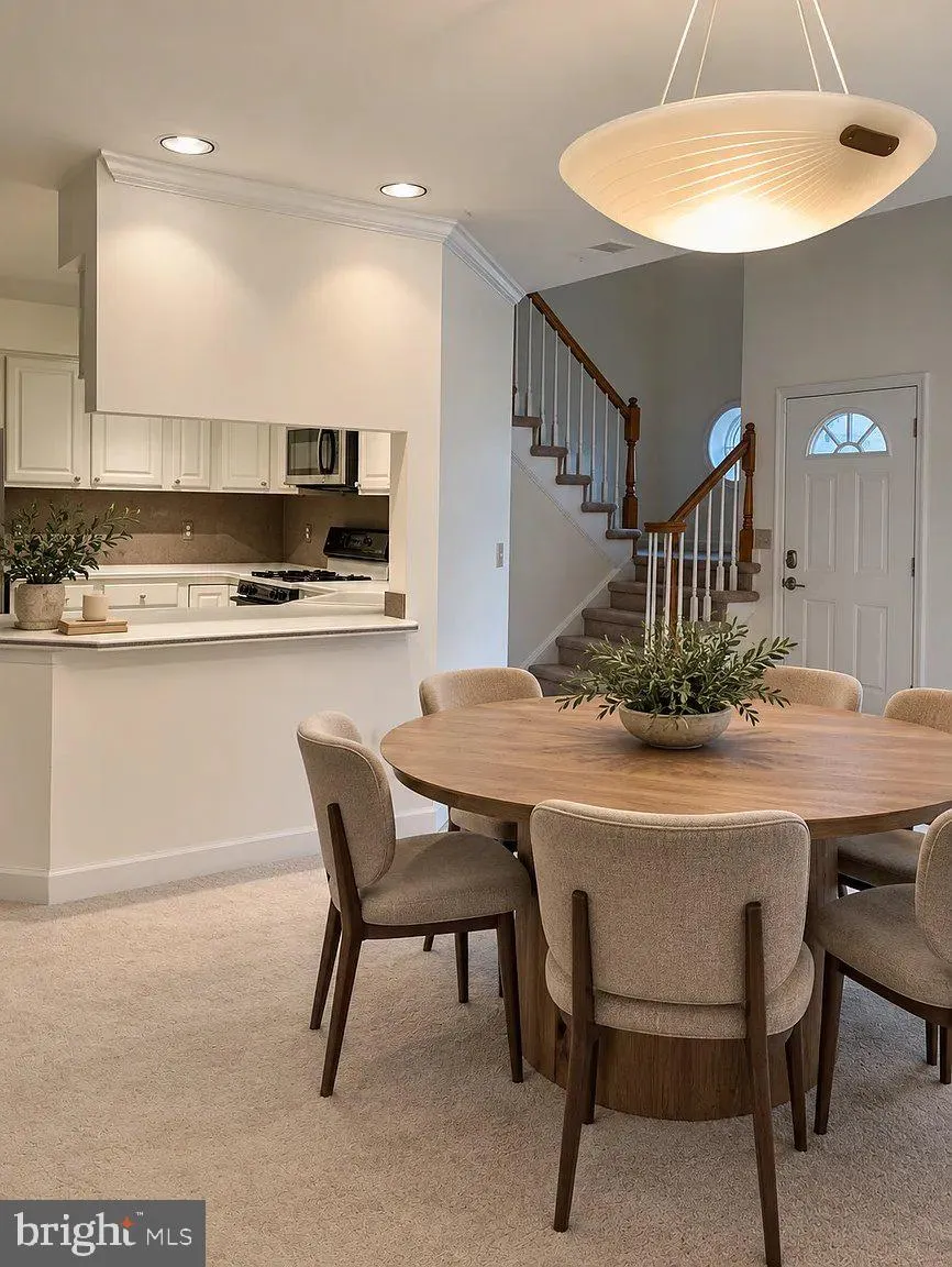 6916 FAIRFAX DRIVE, Arlington, VA 22213