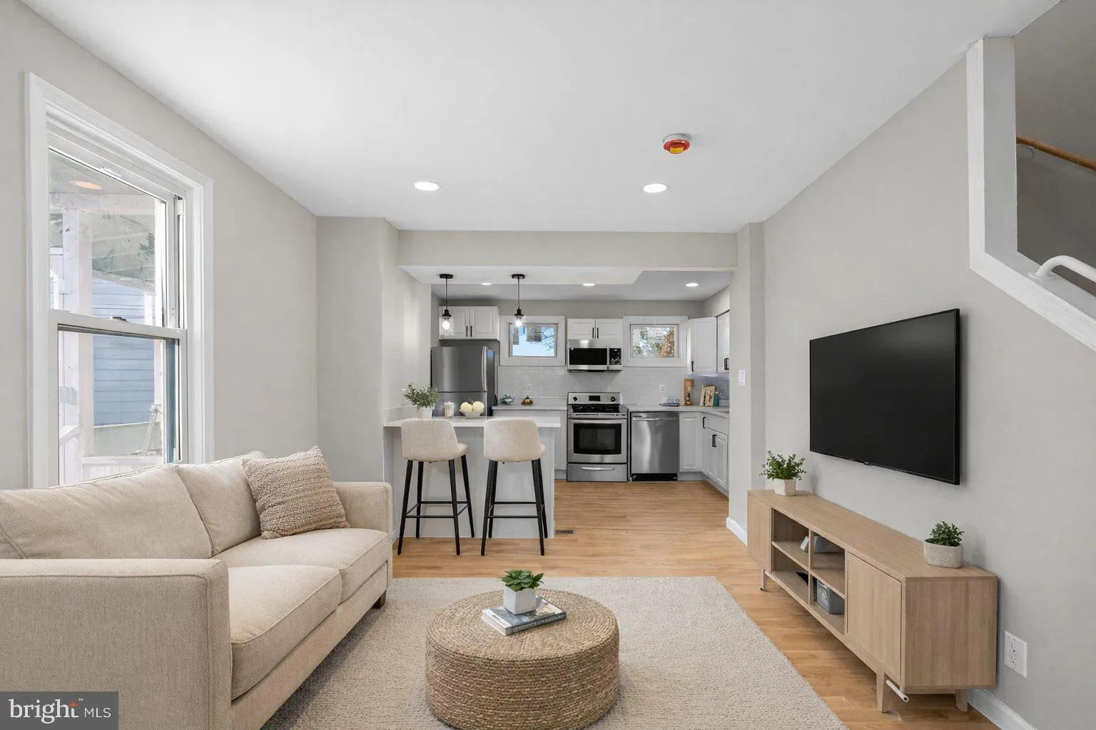 852 50TH PLACE, Washington, DC 20019