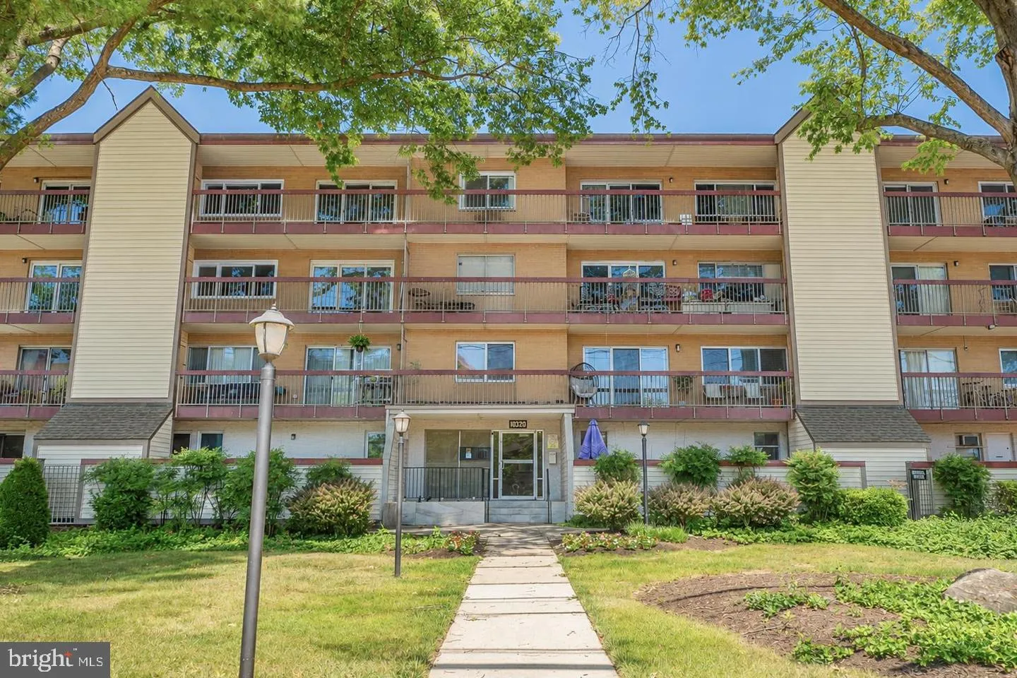 10320 WESTLAKE DRIVE, Bethesda, MD 20817
