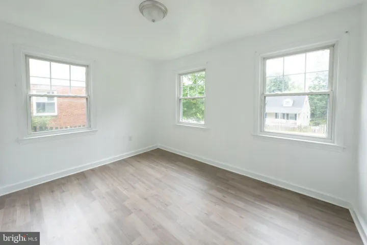 2419 N Dickerson St, Arlington, Virginia 22207