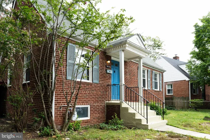 2419 N Dickerson St, Arlington, Virginia 22207