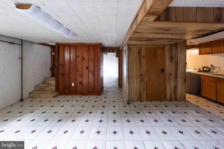 2419 N Dickerson St, Arlington, Virginia 22207