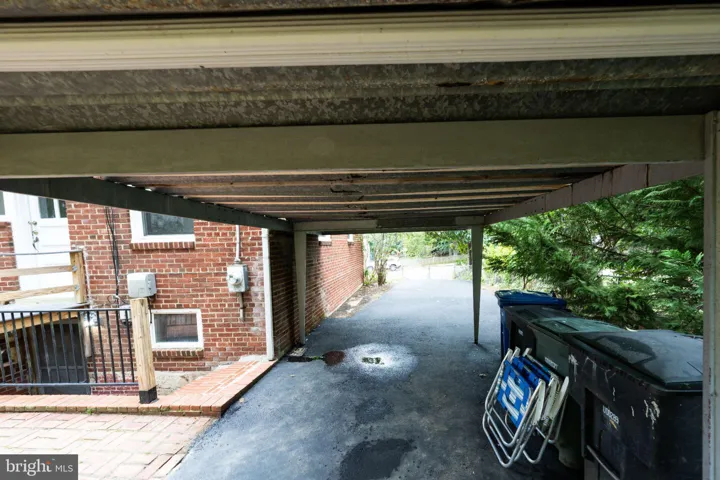 2419 N Dickerson St, Arlington, Virginia 22207