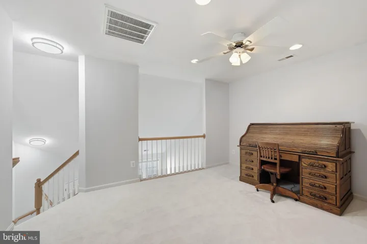 13705 Longmeade Ct, Gainesville, Virginia 20155