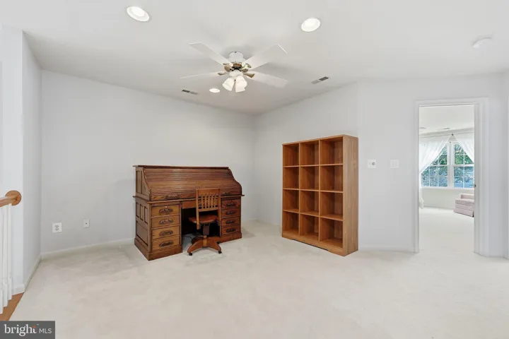 13705 Longmeade Ct, Gainesville, Virginia 20155