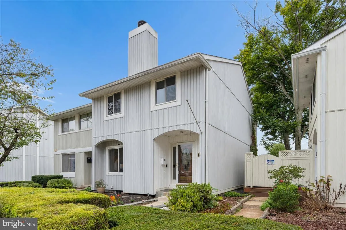 18527 EAGLES ROOST DRIVE, Germantown, MD 20874