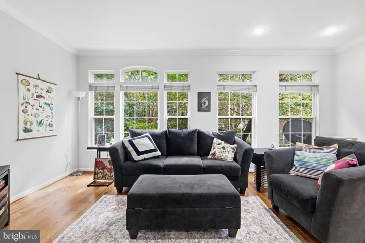 5408 Cheyenne Knoll Pl, Alexandria, Virginia 22312