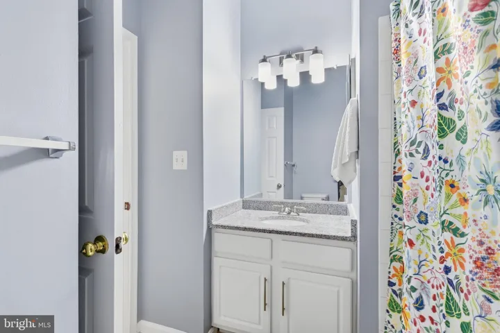 5408 Cheyenne Knoll Pl, Alexandria, Virginia 22312