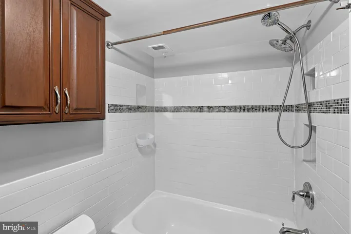 6135 Leesburg Pike, Falls Church, Virginia 22041