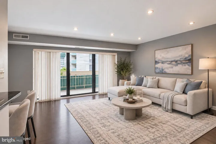 6135 Leesburg Pike, Falls Church, Virginia 22041