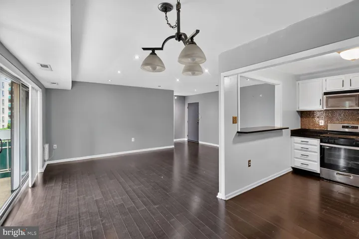 6135 Leesburg Pike, Falls Church, Virginia 22041