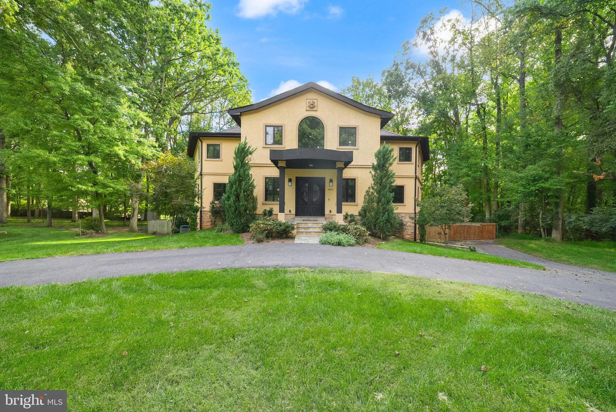 8419 OVERLOOK STREET, Vienna, VA 22182