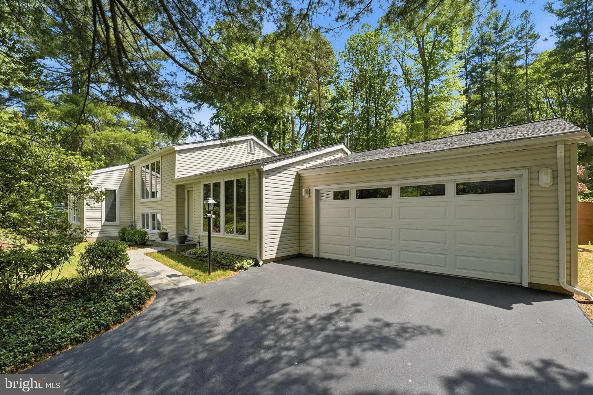 10929 HOWLAND DRIVE, Reston, VA 20191