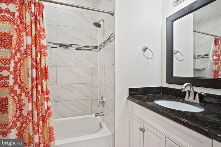 1102 Holbrook Ter Ne, Washington, District of Columbia 20002