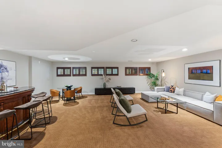 2158 Harithy Dr, Dunn Loring, Virginia 22027