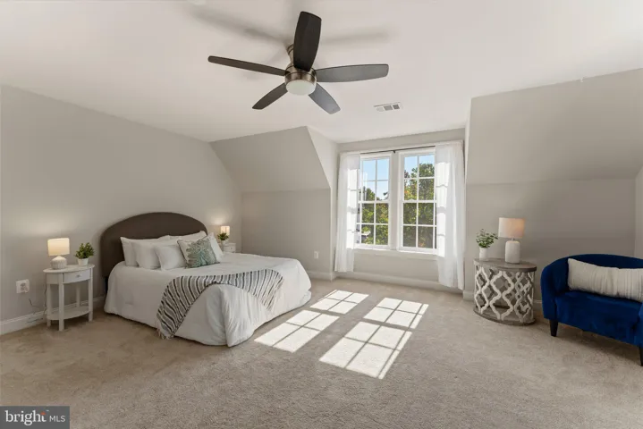 2158 Harithy Dr, Dunn Loring, Virginia 22027